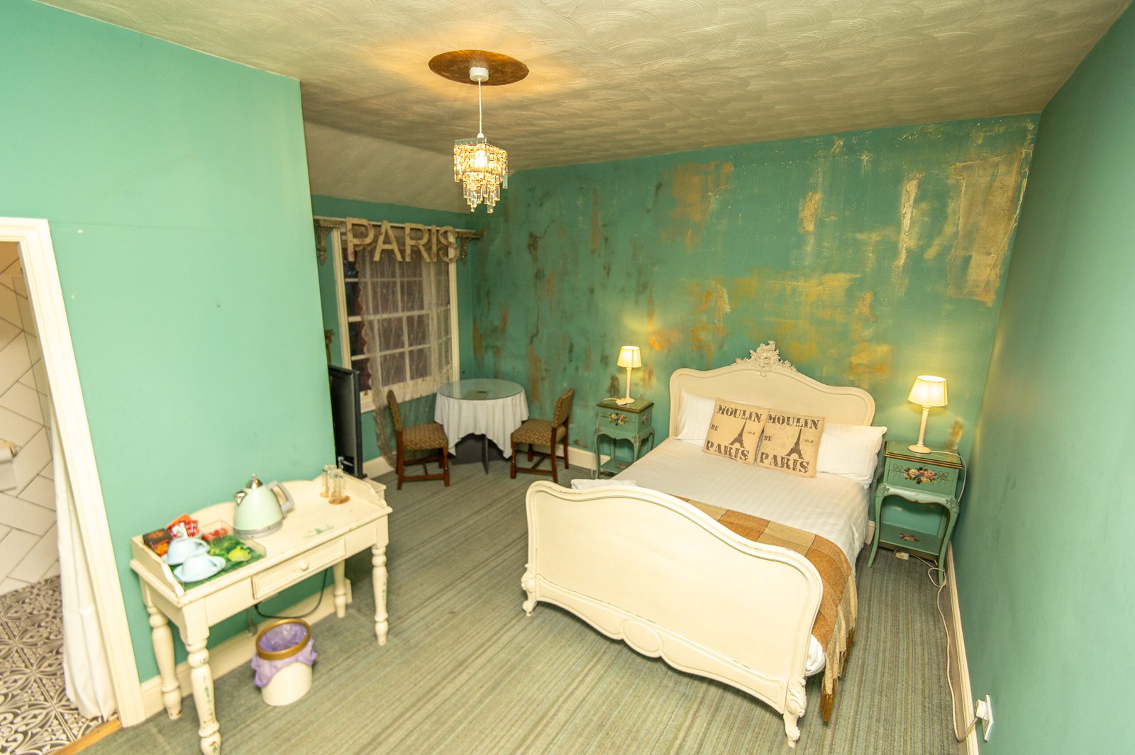 Compact Double Room view 4