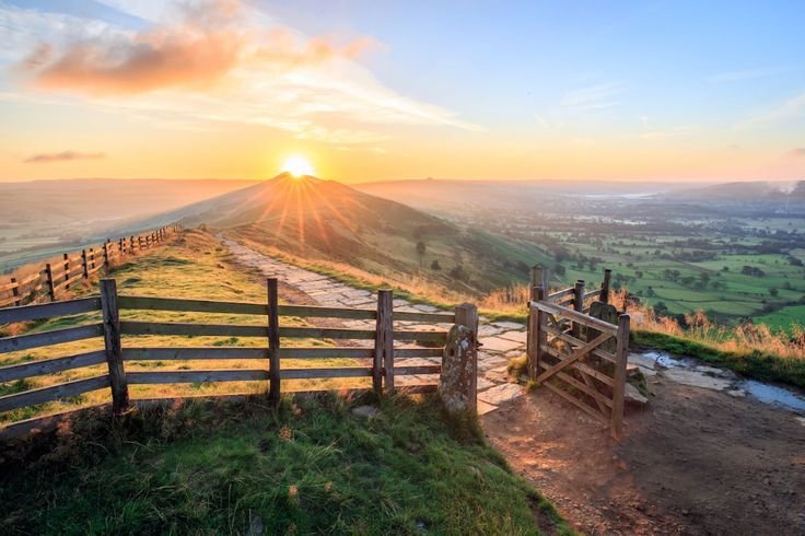 Scenic walking route near Manchester along the Bridgewater Canal towpath in Sale with countryside views and open skies